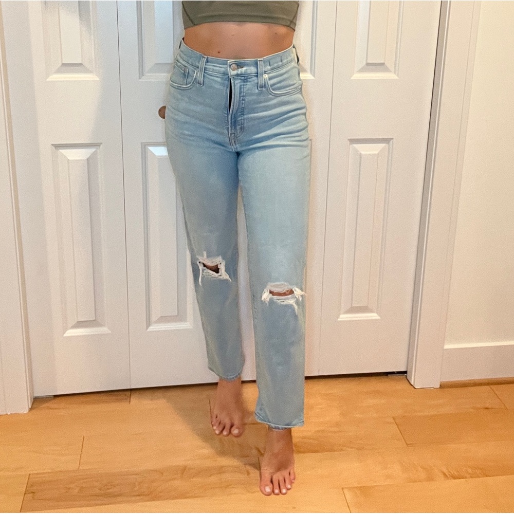 Madewell the perfect vintage straight jean size 26